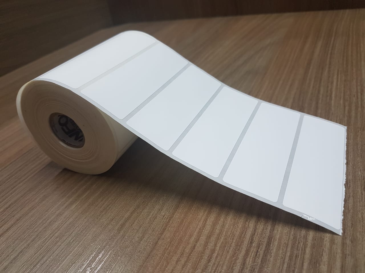 ETIQUETA 100X30/1 BOPP FOSCO DURALYTE-32MTS