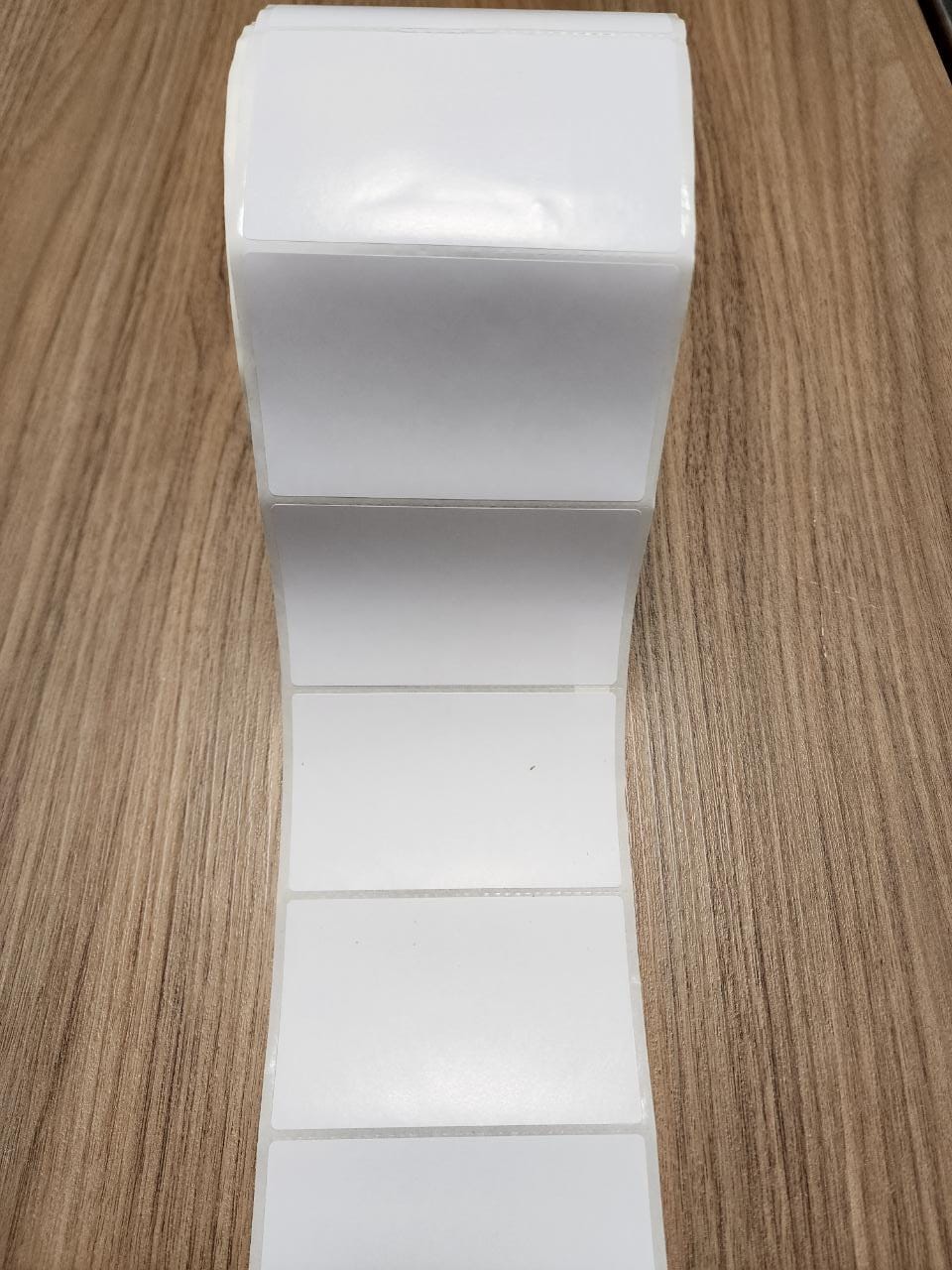 ETIQUETA 100X60/1 COUCHE ADESIVA/SERRILHADA-80MTS