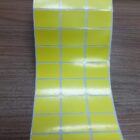 ETIQUETA 33X22/3 COUCHE ADESIVA AMARELA-32MTS