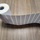 ETIQUETA 35X22/3 COUCHE ADESIVA-32MTS
