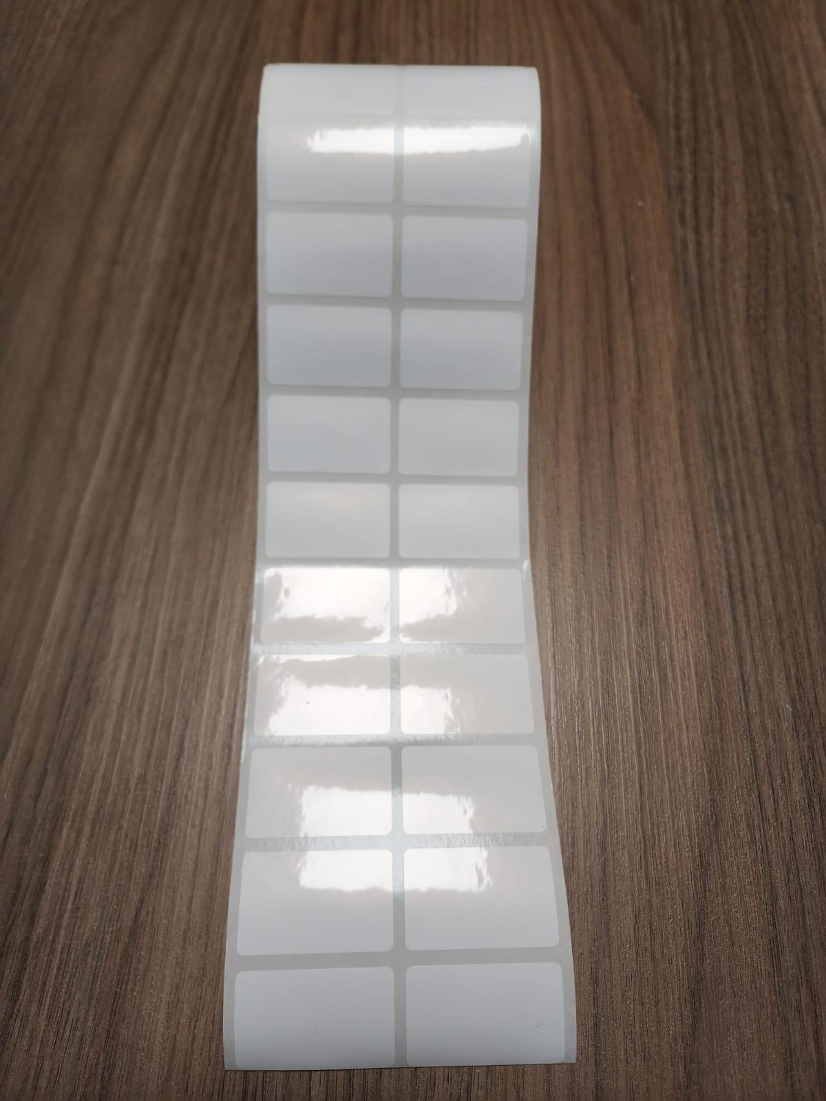 ETIQUETA 40X25/2 BOPP PEROLADO-32MTS