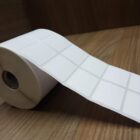 ETIQUETA 40X30/2 COUCHE DUPLO ADESIVO-33MTS