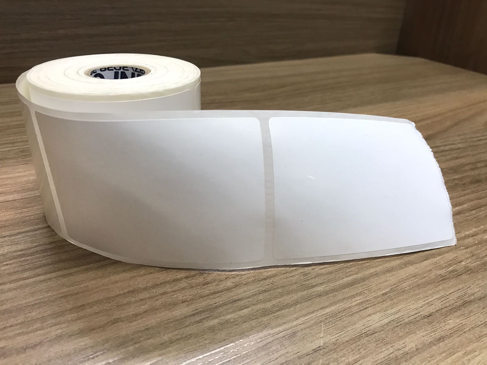ETIQUETA 60X90/1 BOPP PEROLADO-40MTS