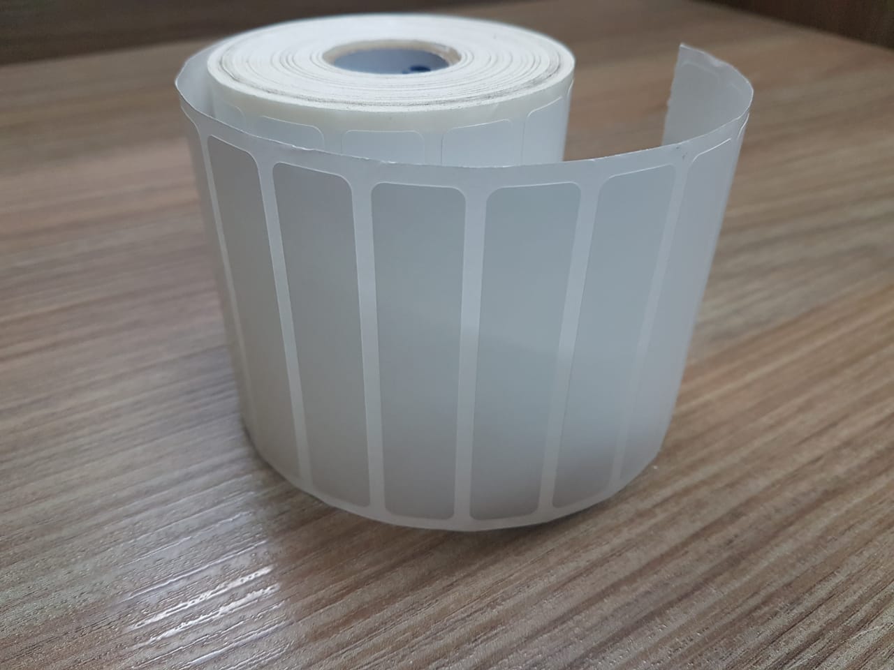 ETIQUETA 75X15/1 COUCHE ADESIVO/BRANCO-32MTS