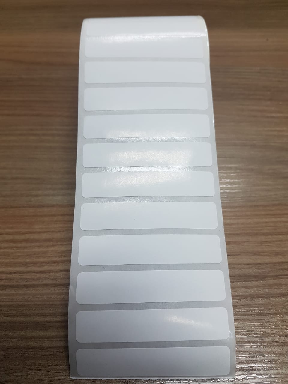 ETIQUETA 75X15/1 COUCHE ADESIVO/BRANCO-32MTS