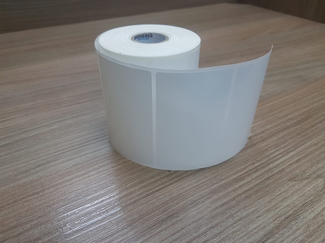 ETIQUETA 80X50/1 BOPP PEROLADO-32MTS