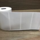 ETIQUETA 90X45/1 COUCHE ADESIVO RETANGULAR-32MTS